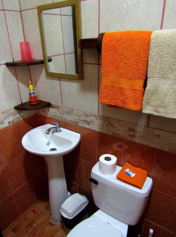 Casa Alegra Apartment Puerto Viejo de Talamanca ภายนอก รูปภาพ